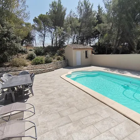 Holiday home Sur Les Hauteurs De Chateaurenard